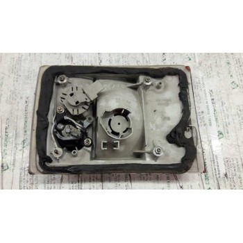 Recambio de piloto trasero derecho para audi 80/90 (893) 90 referencia OEM IAM  PORTON 
