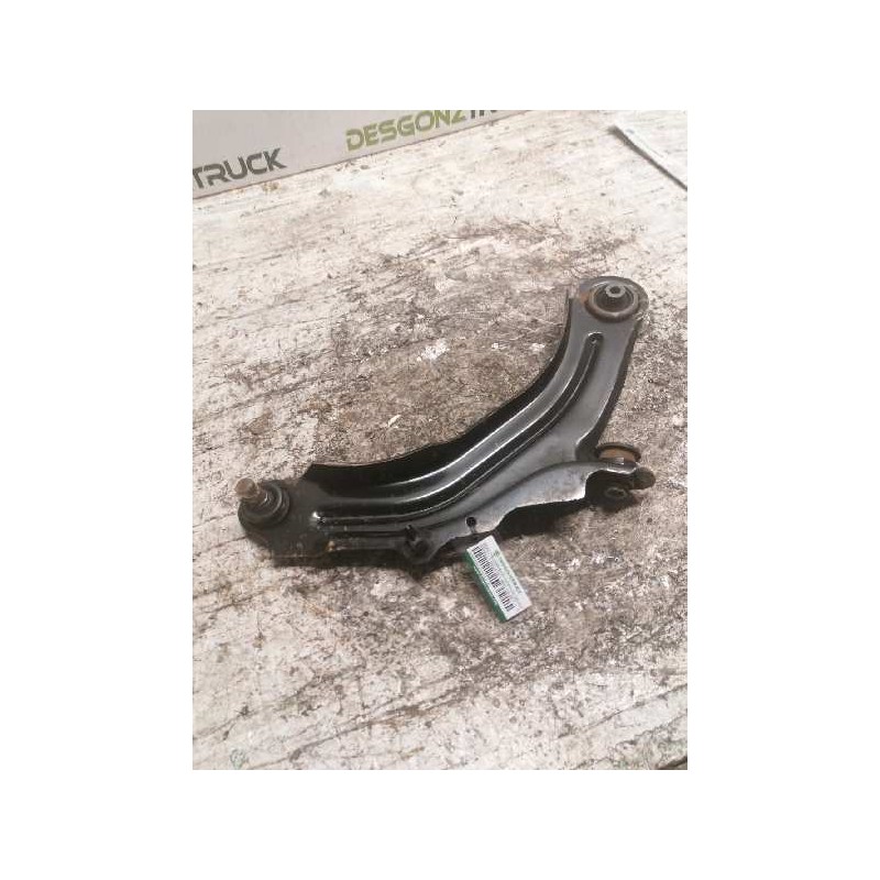 Recambio de brazo suspension inferior delantero derecho para renault megane ii berlina 5p referencia OEM IAM   