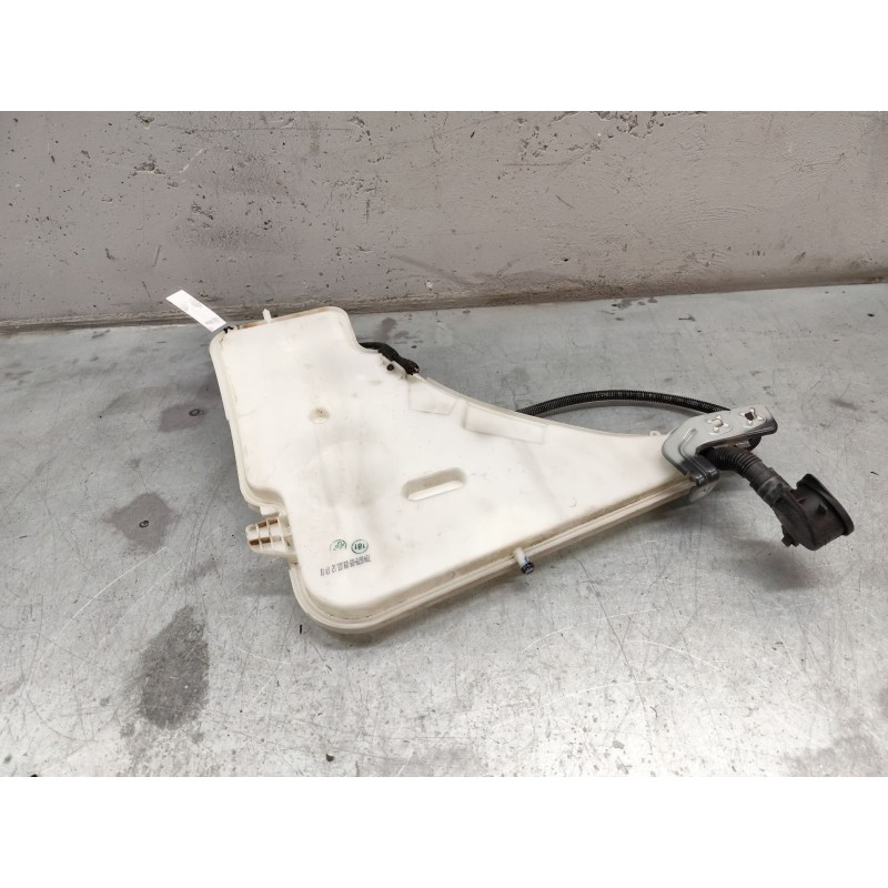 Recambio de deposito limpia para bmw 3 (f30, f80) 320 d xdrive referencia OEM IAM 724167909 2