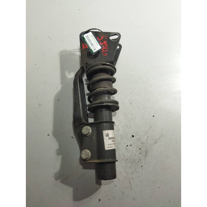 Recambio de amortiguador trasero izquierdo cabina para renault midlum referencia OEM IAM 82052323  