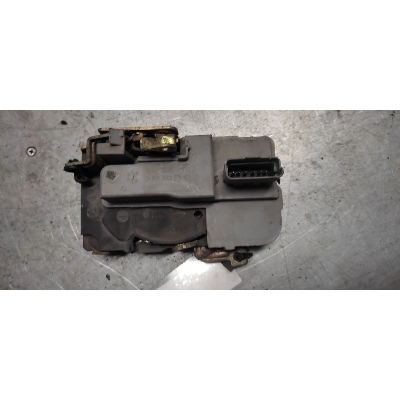 Recambio de cerradura puerta delantera izquierda para peugeot 306 berlina 3/4/5 puertas (s2) boulebard referencia OEM IAM 2