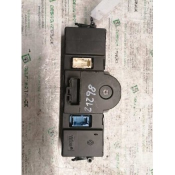 Recambio de mando climatizador para renault scenic ii authentique referencia OEM IAM 8200501465  