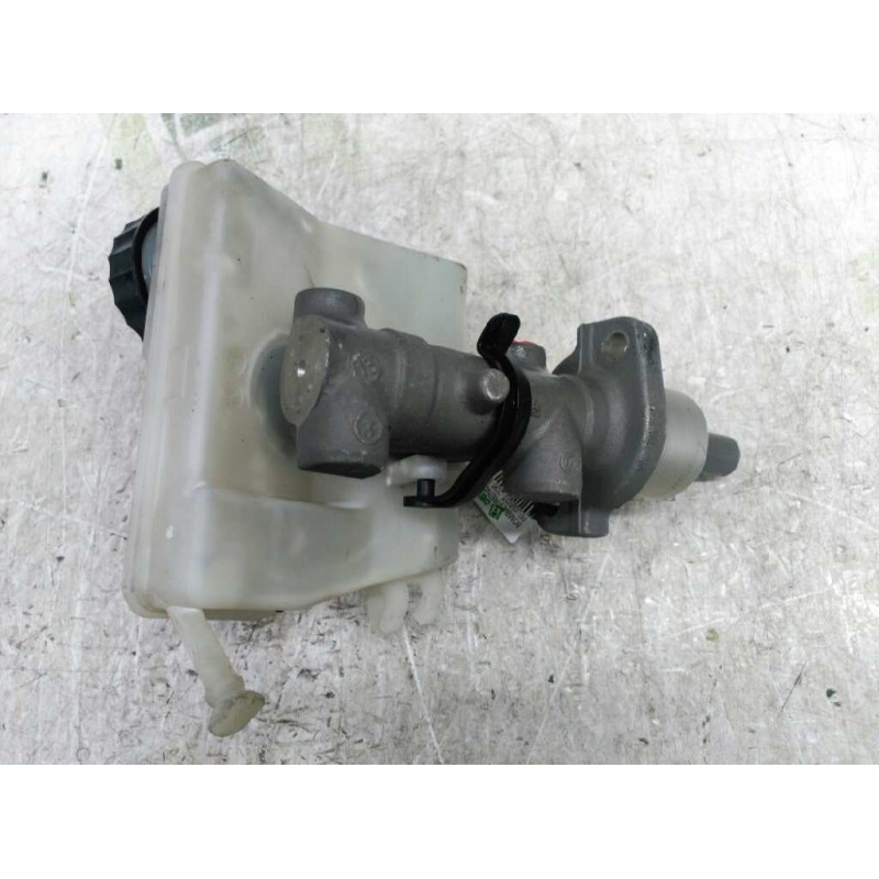 Recambio de bomba freno para peugeot 206 berlina xs referencia OEM IAM 4601F8 - Negro 2