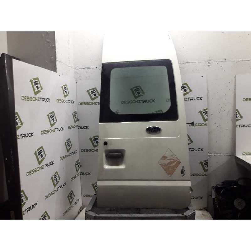 Recambio de puerta trasera derecha para ford transit mod. 2000 combi ft 330 2.4 largo referencia OEM IAM  CARGA MEDIDA LARGO: 1 - Blanco 2