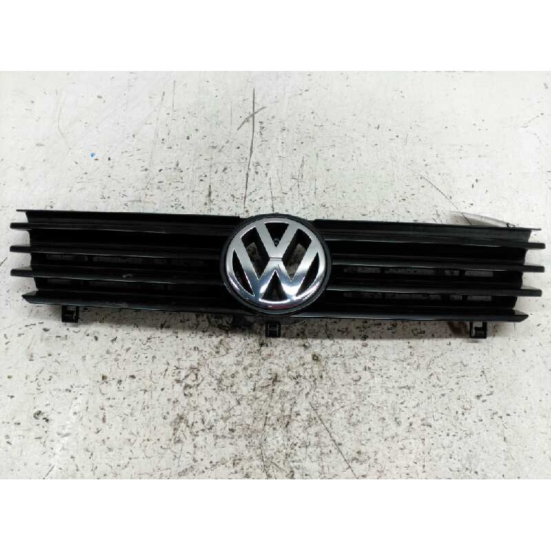 Recambio de rejilla delantera central para volkswagen polo berlina (6n2) trendline referencia OEM IAM 6N0853651 6N0853655 