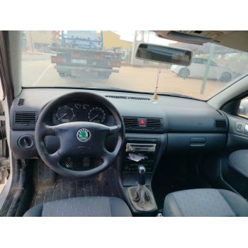 skoda octavia i (1u2) del año 2004