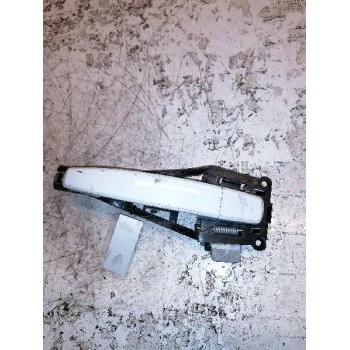 Recambio de maneta exterior delantera derecha para opel astra h berlina elegance referencia OEM IAM   