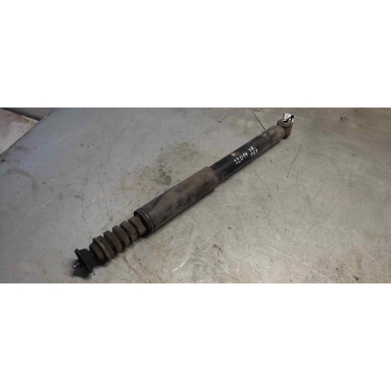 Recambio de amortiguador trasero derecho para renault clio iii authentique referencia OEM IAM 8200676769 - Rojo 2
