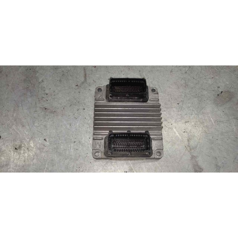 Recambio de centralita motor uce para daewoo kalos 1.4 se referencia OEM IAM 96394312  