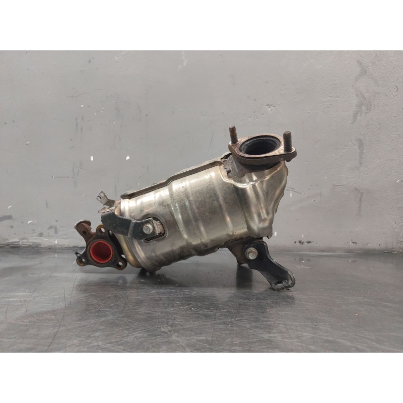 Recambio de catalizador para hyundai i30 (gd) 1.6 crdi referencia OEM IAM C02A060 3