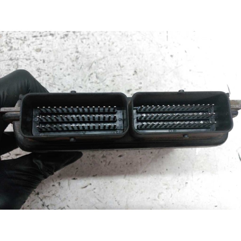 Recambio de centralita motor uce para renault megane i fase 2 berlina (ba0) 1.4 16v privilege referencia OEM IAM 8200059086 8200 3