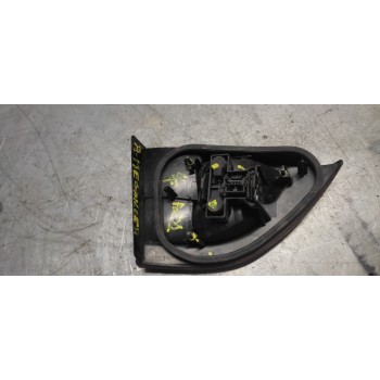 Recambio de piloto trasero derecho interior para renault laguna ii (bg0) confort expression referencia OEM IAM   
