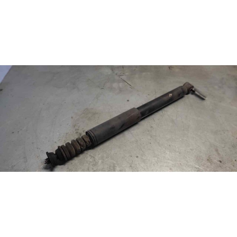 Recambio de amortiguador trasero izquierdo para renault clio iii authentique referencia OEM IAM 8200676769 - Rojo 2