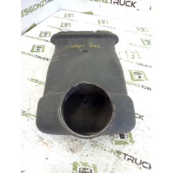 Recambio de tubo admision para iveco eurocargo 05.03  fg 80 el larga distancia referencia OEM IAM 8141961  