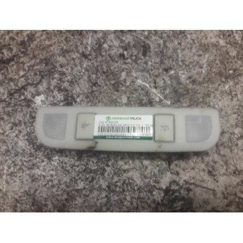 LUZ INTERIOR 4F0947111 4 PINS TRASERA
