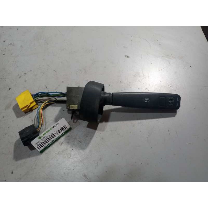 Recambio de mando limpia para volvo trucks b12b referencia OEM IAM 3985604  