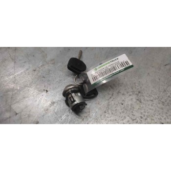 Recambio de conmutador de arranque para ford fiesta berl./courier surf referencia OEM IAM 3800E  
