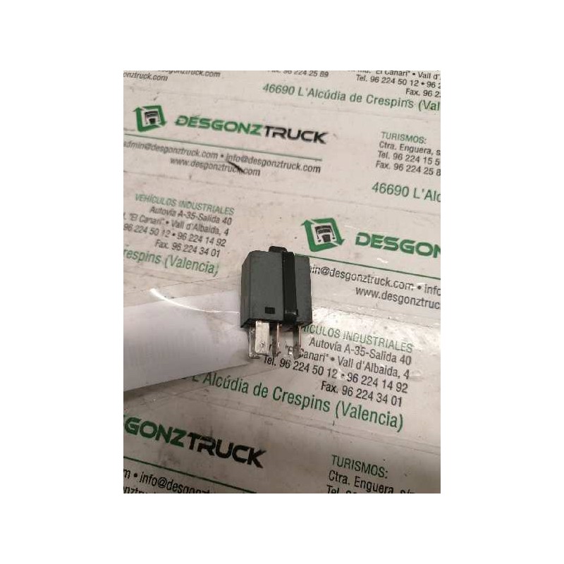 Recambio de rele para toyota auris live referencia OEM IAM 9008078021 4 PINS - Blanco 2