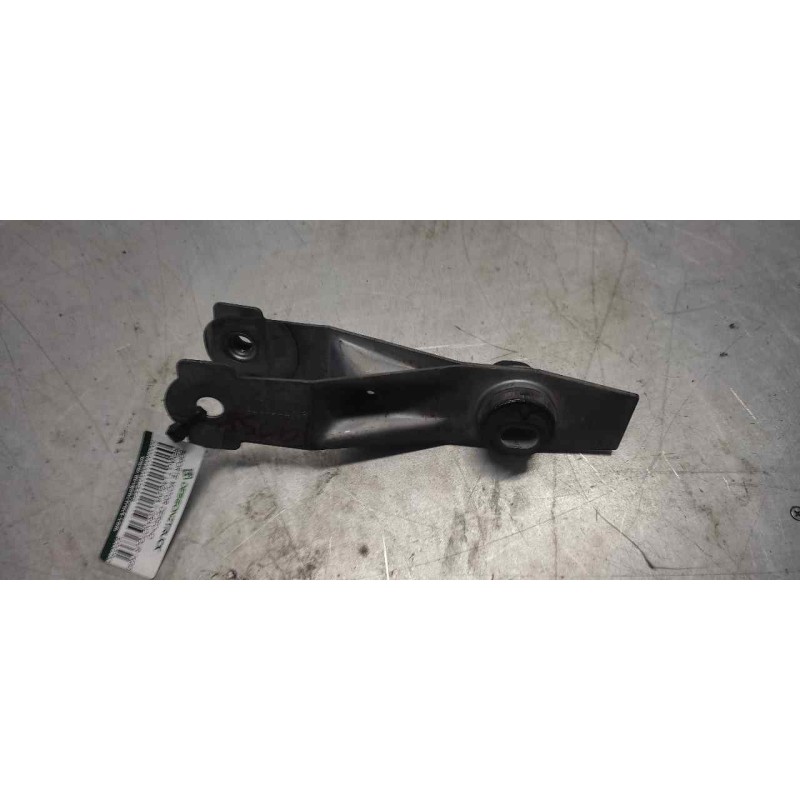 Recambio de soporte motor derecho para renault laguna ii grandtour (kg0) referencia OEM IAM 8200250743  