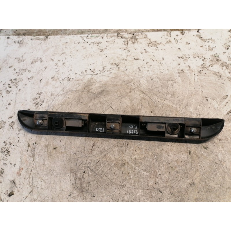 Recambio de asidero porton maletero para iveco daily config. paquetería cabina simple 35s... batalla 3750 referencia OEM IAM   