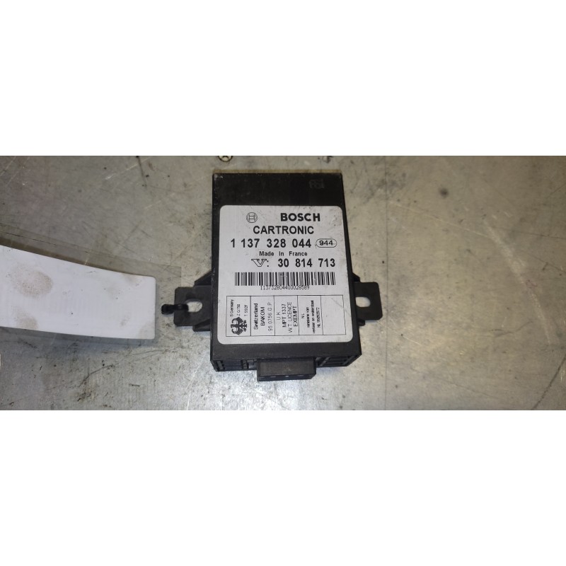 Recambio de modulo electronico para volvo s40 berlina 1.9 turbodiesel referencia OEM IAM 1137328044 16 PINS 