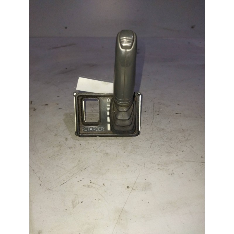 Recambio de interruptor para scania serie 4 (p/r 164 l) 15.6 diesel referencia OEM IAM 1349967  MANDO RETARDER - Blanco