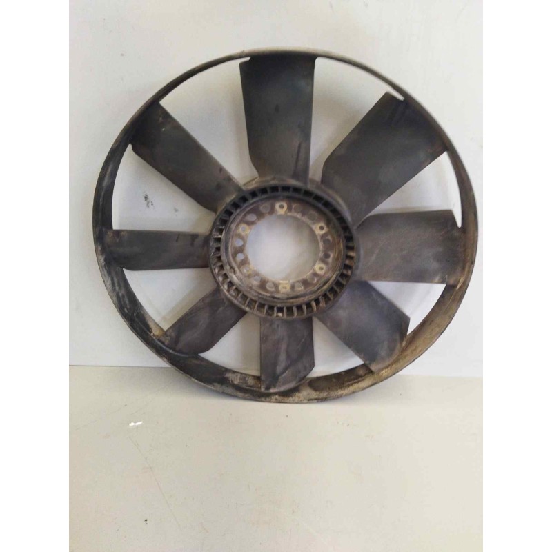 Recambio de ventilador viscoso motor para iveco eurocargo 05.03  5.9 diesel referencia OEM IAM 504029737  PALAS VENTILADOR