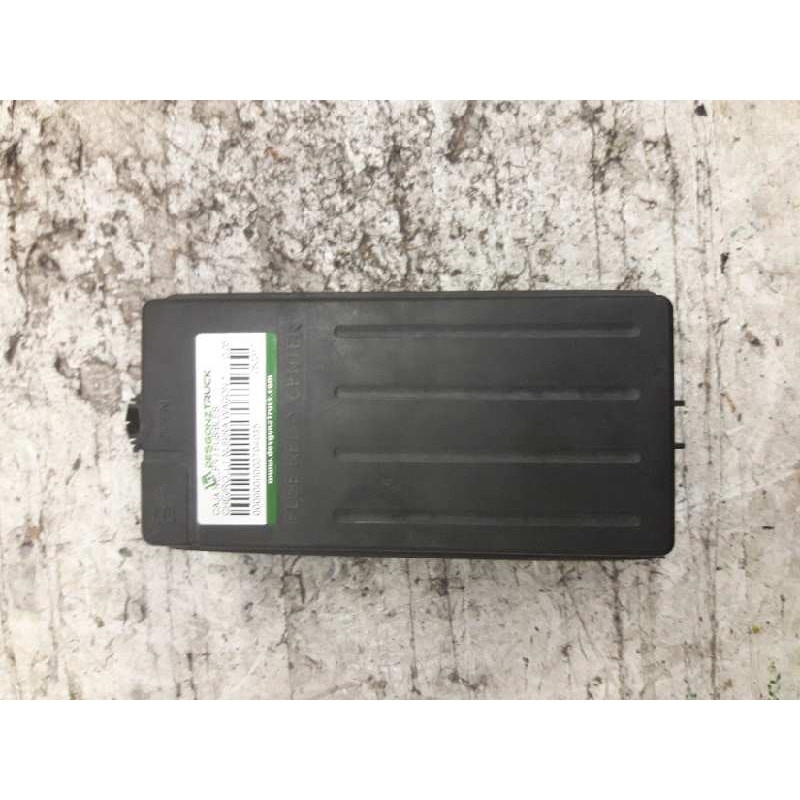 Recambio de caja reles / fusibles para chevrolet nubira wagon referencia OEM IAM 050317  