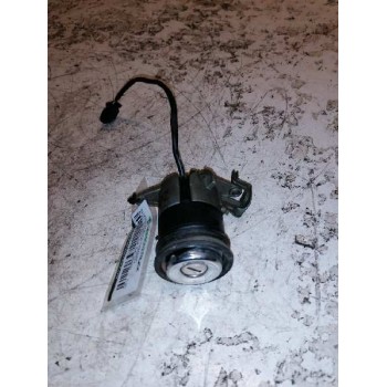Recambio de bombin porton trasero para audi 100 berlina (c4) básico referencia OEM IAM   3 PINS