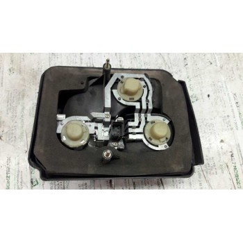 Recambio de piloto trasero derecho para mg serie 100 (xp) 111 l referencia OEM IAM   