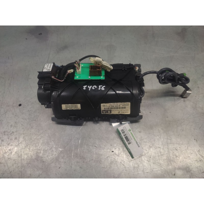 Recambio de pantalla multifuncion para peugeot 3008 i monospace (0u_) 1.6 hdi referencia OEM IAM 98045606ZD 3