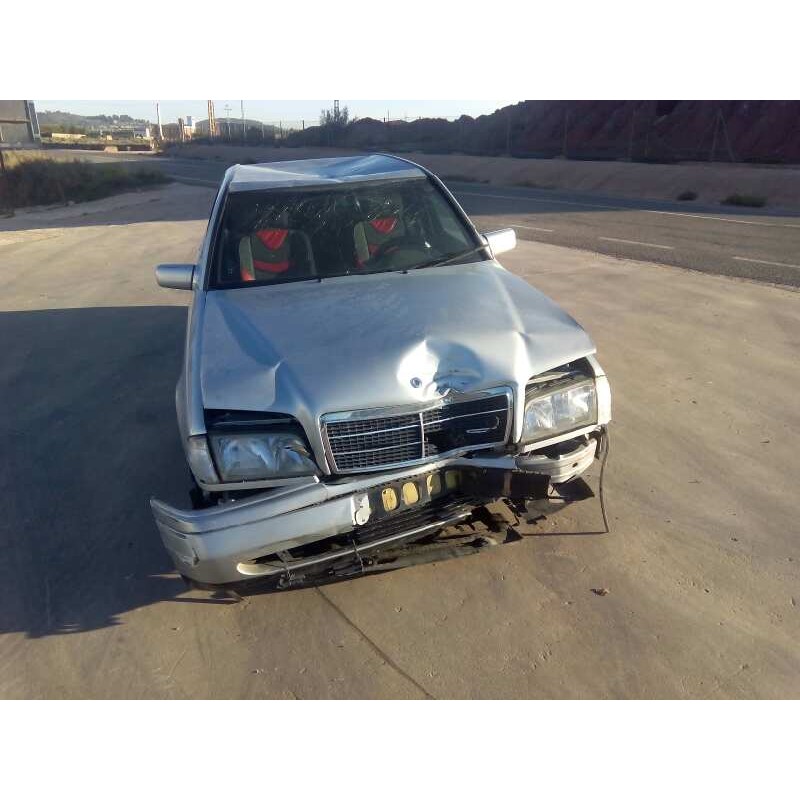 MERCEDES-BENZ CLASE C (W202) BERLINA