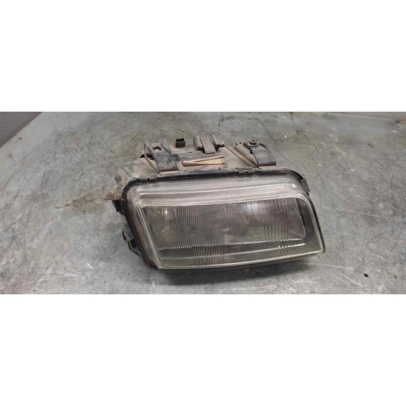 Recambio de faro derecho para audi a4 berlina (b5) 1.9 tdi referencia OEM IAM   