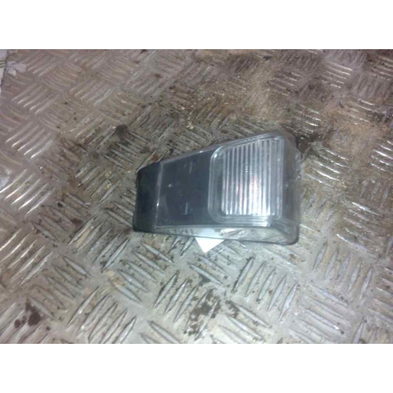 Recambio de piloto lateral izquierdo para volvo fh 12 2002  12.1 diesel (d12d420) referencia OEM IAM   