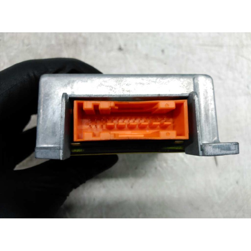 Recambio de centralita airbag para citroën xsara berlina 1.9d seduction referencia OEM IAM 9633621380 8978YR 550535300 2