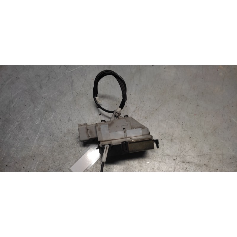 Recambio de cerradura puerta trasera izquierda para peugeot 407 st confort referencia OEM IAM  6 PINS 2