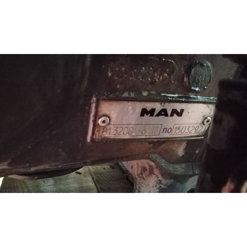 Recambio de caja cambios para man tgx 18 referencia OEM IAM 81320046417  1503292 - Blanco 2