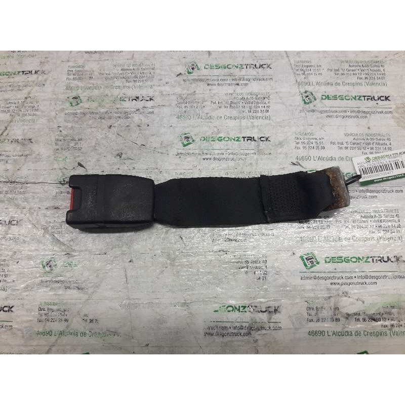 Recambio de anclaje asiento trasero para opel frontera a arizona referencia OEM IAM 91142090 IZQUIERDA 