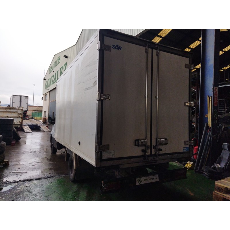 iveco daily v caja/chasis del año 2014