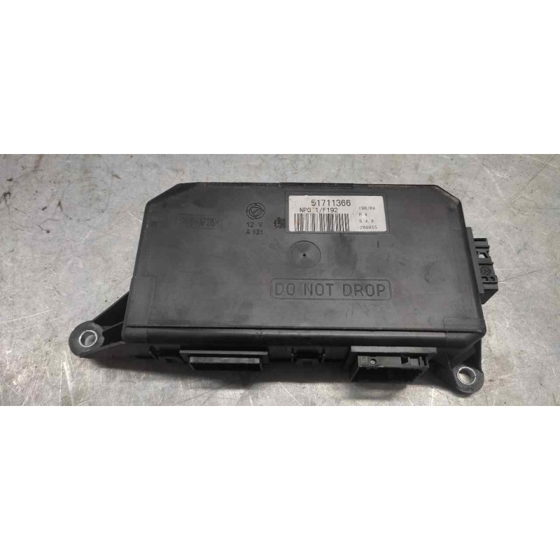 Recambio de modulo electronico para fiat stilo (192) 1.9 jtd 115 referencia OEM IAM 51711366  