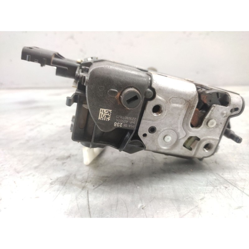 Recambio de cerradura puerta trasera derecha para peugeot 3008 i monospace (0u_) 1.6 hdi referencia OEM IAM A048069 3
