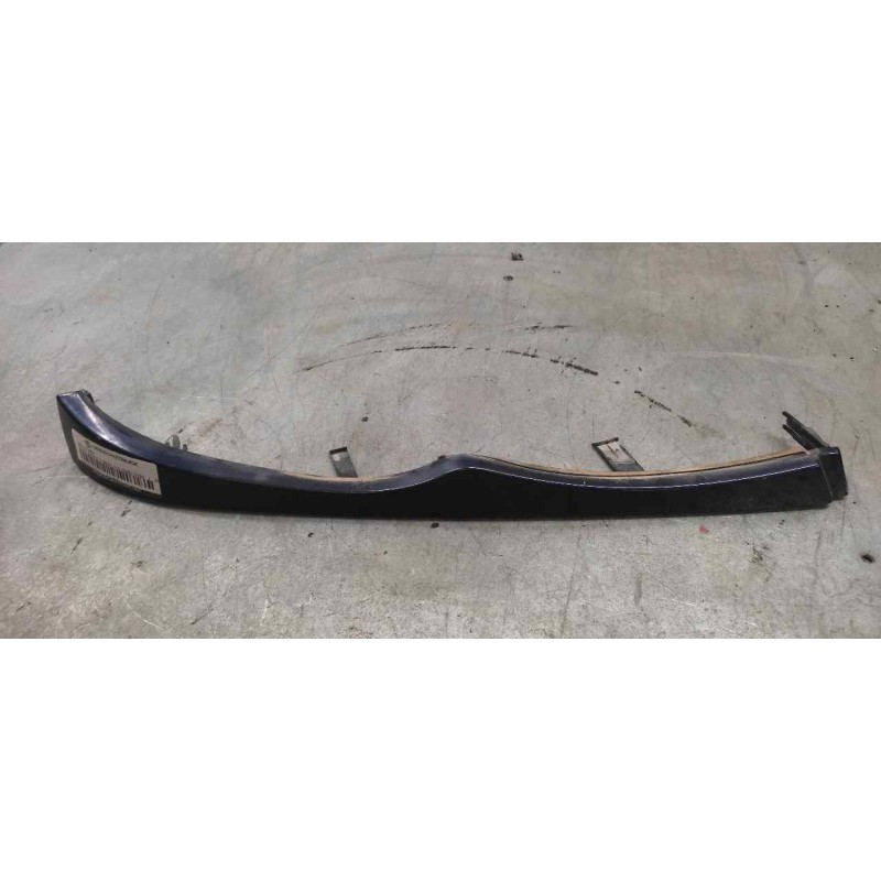 Recambio de moldura para bmw serie 3 berlina (e46) 318d referencia OEM IAM   BAJO FARO DERECHO