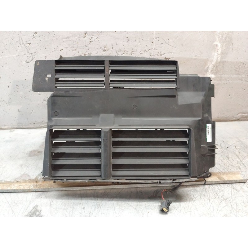 Recambio de envolvente radiador para ford focus lim. (cb8) titanium referencia OEM IAM - Plata 2