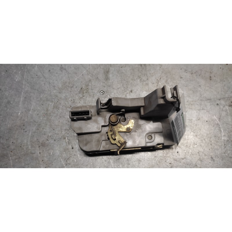 Recambio de cerradura puerta trasera derecha para peugeot 307 (s1) xr referencia OEM IAM  4 PINS 2