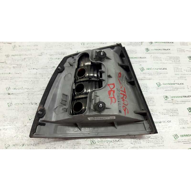 Recambio de piloto trasero derecho para opel astra g berlina club referencia OEM IAM 13117093 2