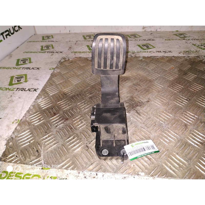 Recambio de pedal acelerador para daf serie xf105.xxx fsa 4x2ld space-cab referencia OEM IAM 1860240  