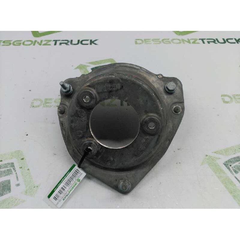 Recambio de brazo suspension superior delantero derecho para peugeot 407 sport referencia OEM IAM 3521J8  