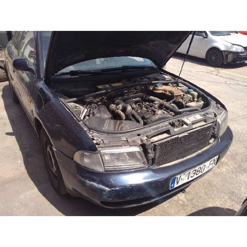 AUDI A4 BERLINA (B5)
