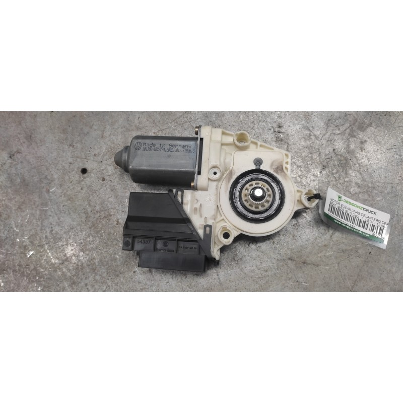 Recambio de motor elevalunas delantero derecho para seat ibiza (6l1) cool referencia OEM IAM 6Q2959801A 990125100 