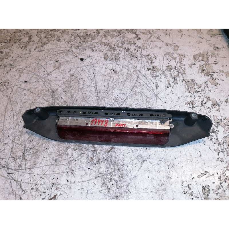 Recambio de luz central de freno para fiat panda (169) 1.1 8v referencia OEM IAM   2 PINS